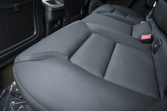 New 2026 Volvo XC60 B5 Plus w/ Protection Package Premier image 32