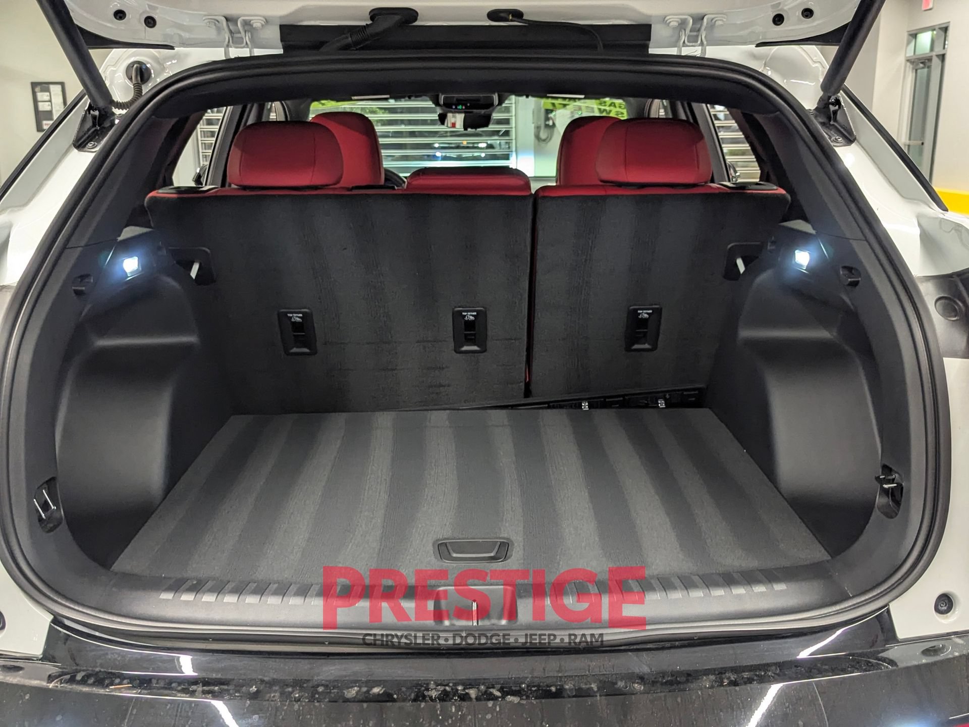 Used 2024 Chevrolet Blazer EV RS RWD image 11