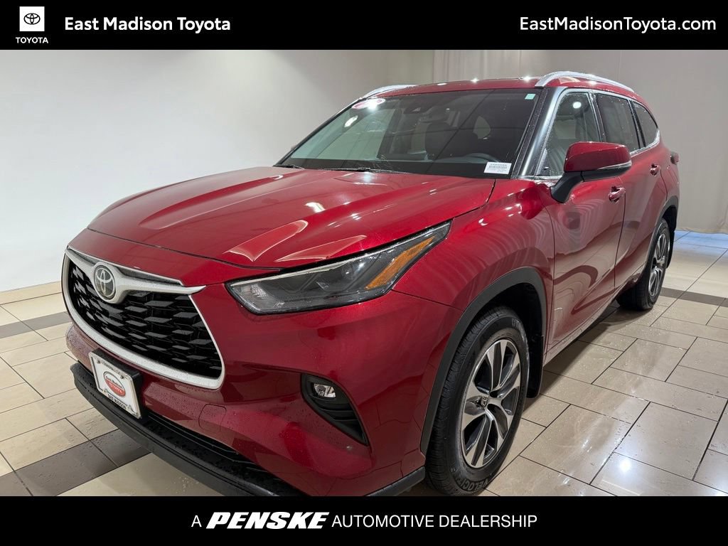 Used 2022 Toyota Highlander XLE
