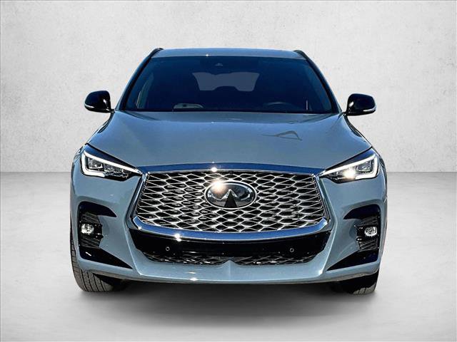 Used 2025 INFINITI QX55 Essential image 3