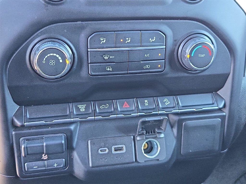 Certified 2022 Chevrolet Silverado 2500 LT AWD/4WD image 33