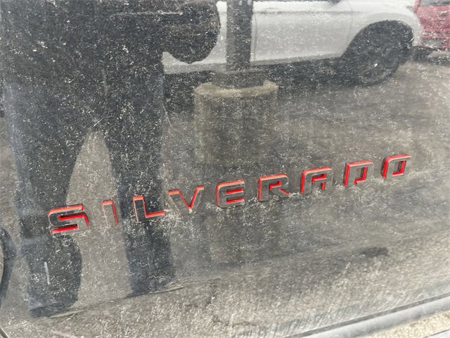 Used 2018 Chevrolet Silverado 1500 LTZ Z71 w/ Redline Edition image 13