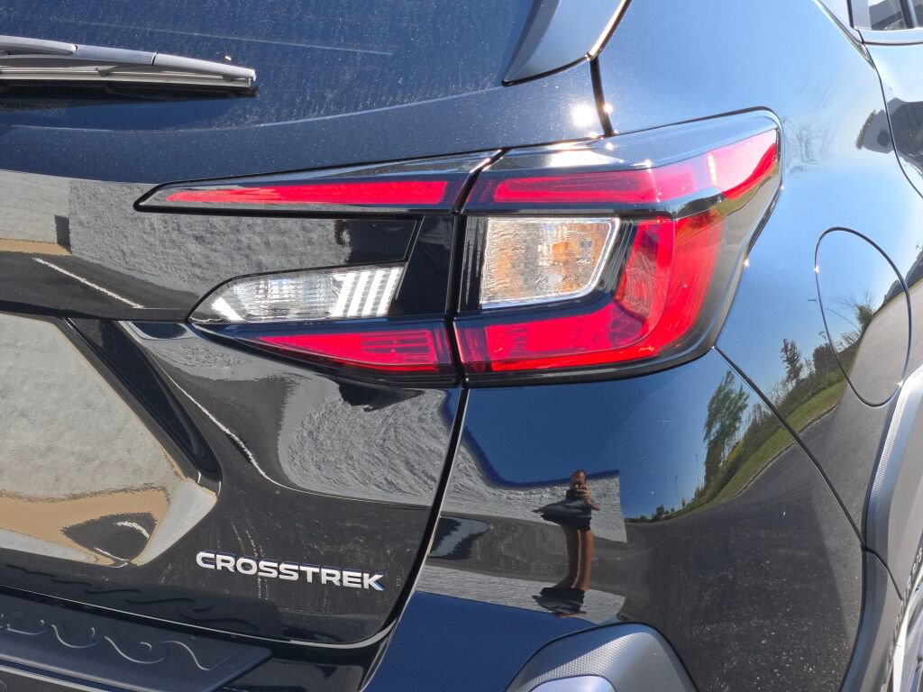 New 2025 Subaru Crosstrek 2.5i Limited image 11