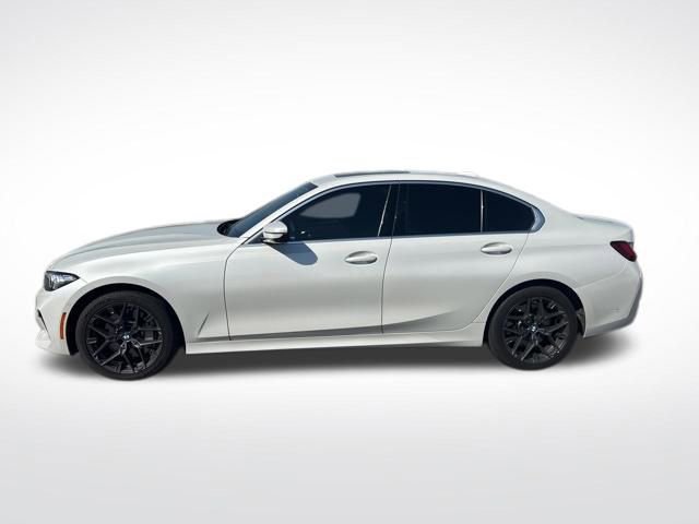 Used 2025 BMW 330i xDrive Sedan AWD/4WD image 2