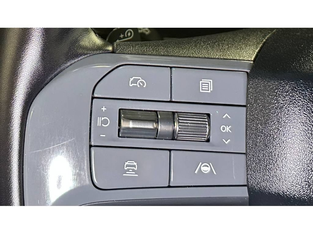 Used 2024 Kia EV9 GT-Line AWD/4WD image 26