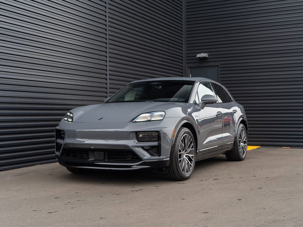 New 2025 Porsche Macan Turbo Electric