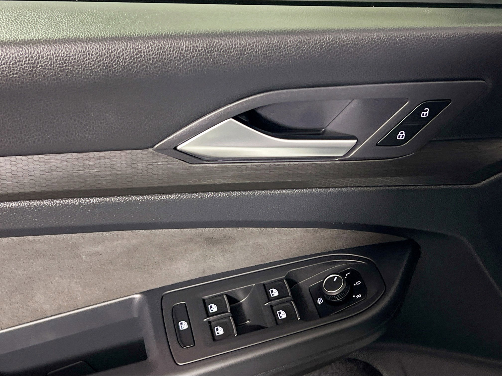 Used 2023 Volkswagen GTI Autobahn image 16