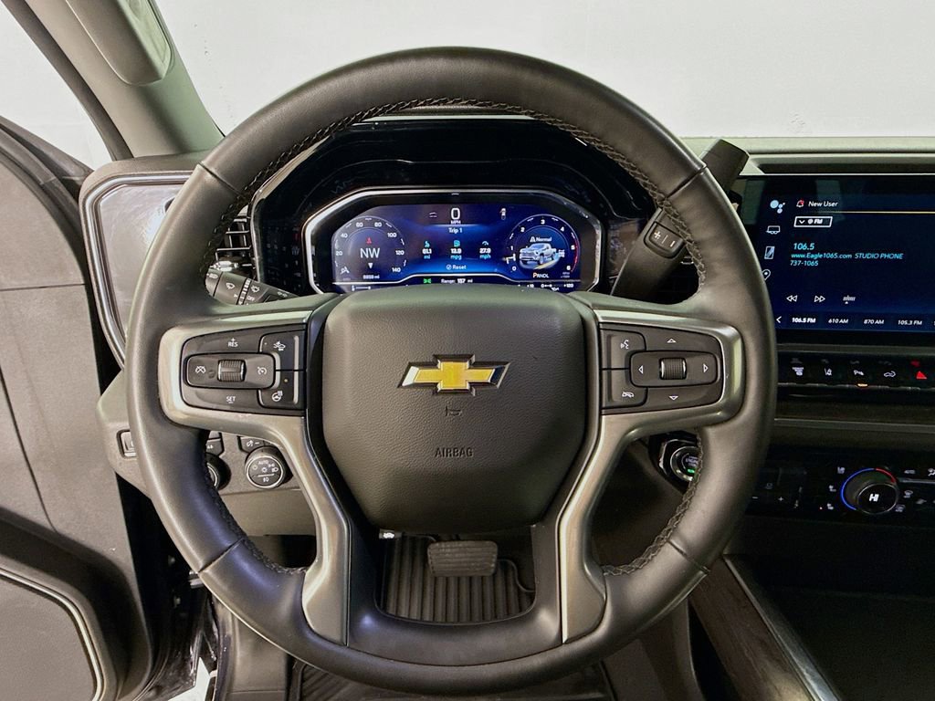 Used 2024 Chevrolet Silverado 3500 LTZ image 11