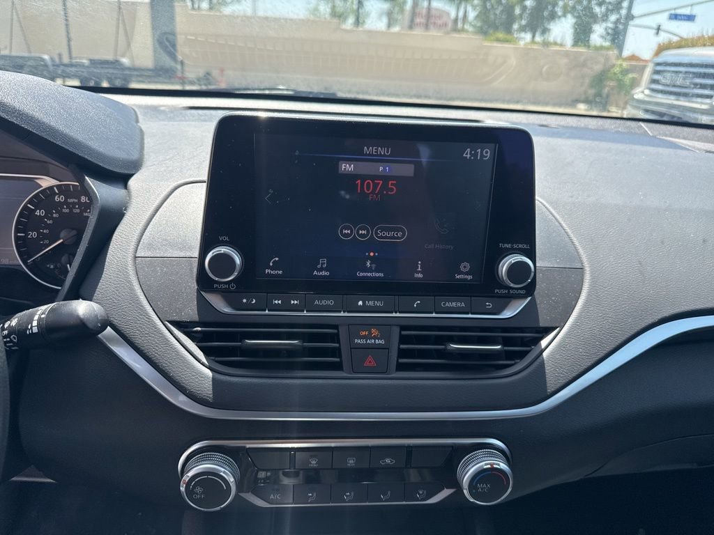 Used 2022 Nissan Altima 2.5 SV FWD image 16