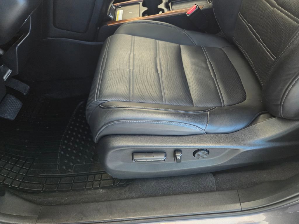 Certified 2022 Honda CR-V Touring image 16