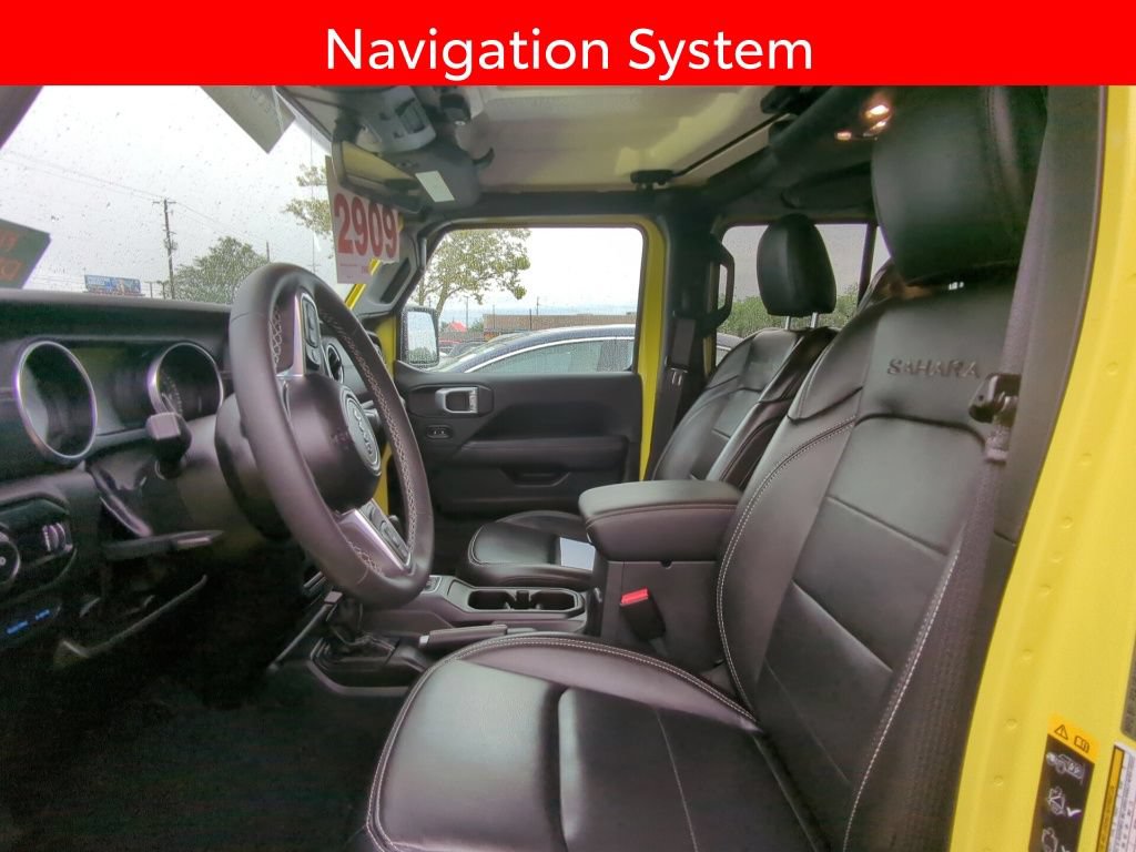 Used 2023 Jeep Wrangler Unlimited Sahara w/ Dual Top Group AWD/4WD image 6
