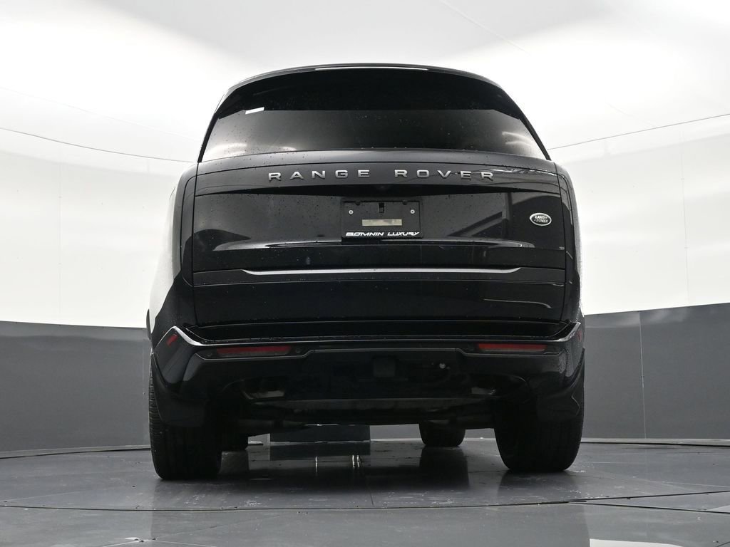 Used 2023 Land Rover Range Rover SE image 26