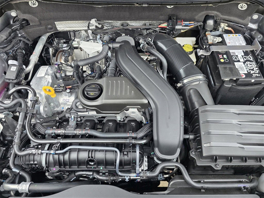 New 2026 Volkswagen Taos SE image 20