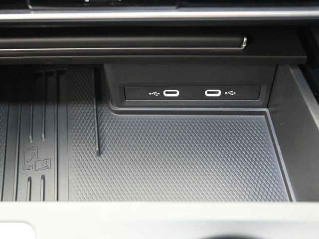 New 2026 Volkswagen Atlas Cross Sport SE image 4