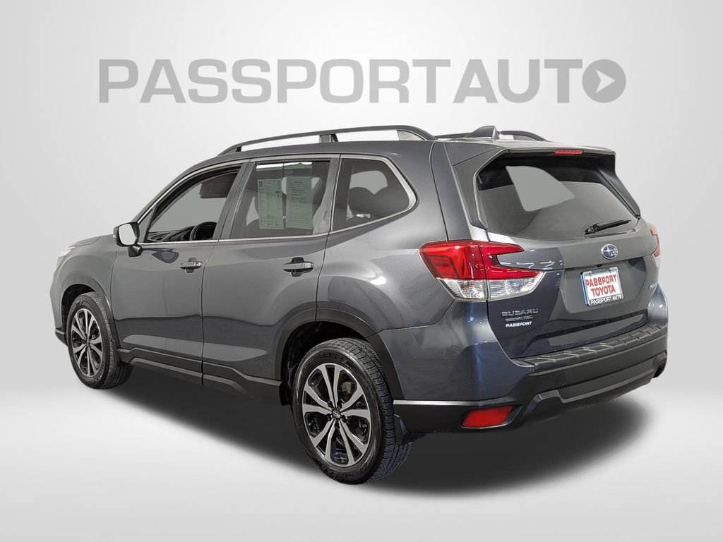 Used 2020 Subaru Forester Limited image 4