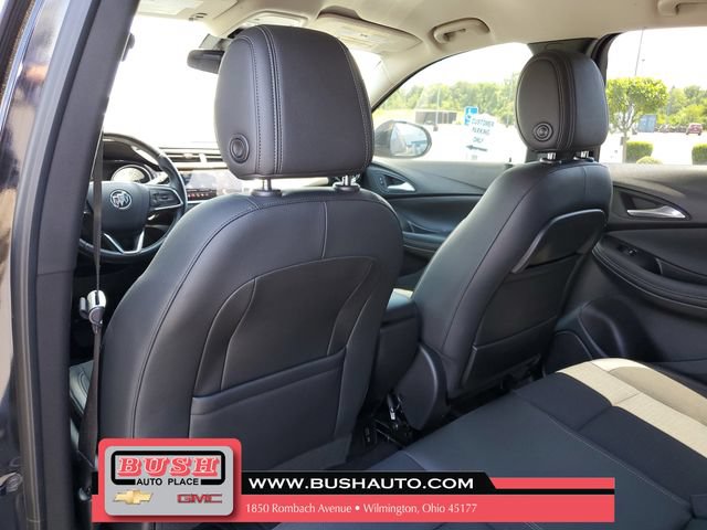 Used 2021 Buick Encore GX Select w/ Sport Touring Package FWD image 13