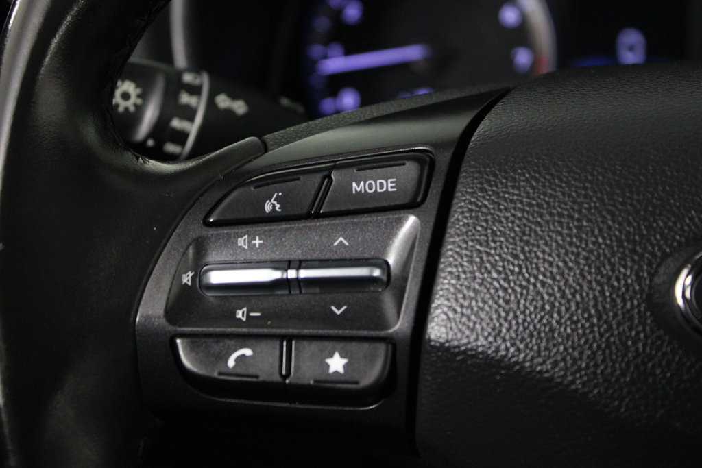 Certified 2023 Hyundai Kona SEL w/ Convenience Package FWD image 28