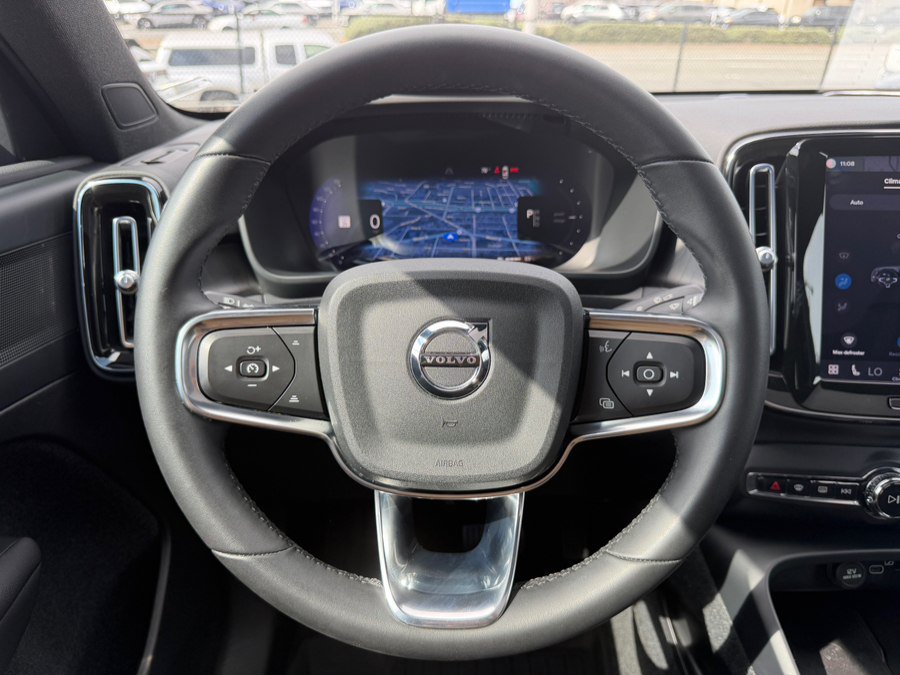Used 2023 Volvo C40 P8 Recharge Plus w/ Protection Package Premier AWD/4WD image 11