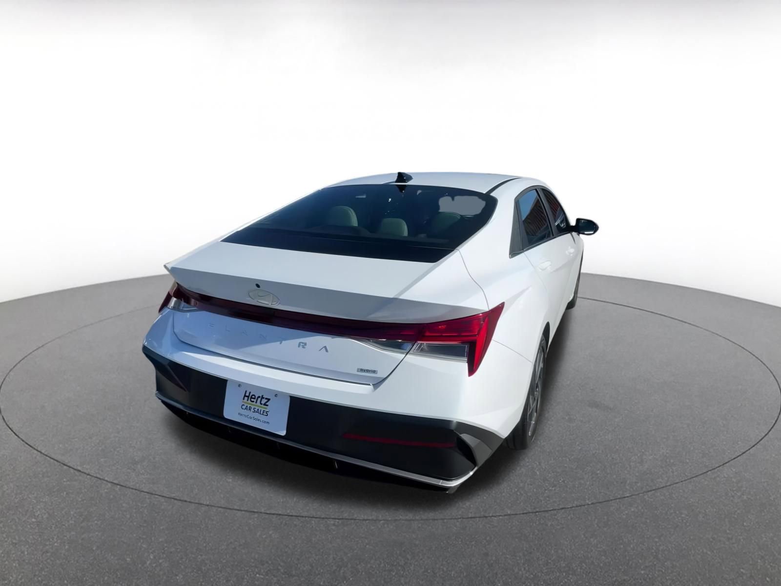 Used 2025 Hyundai Elantra Limited image 14