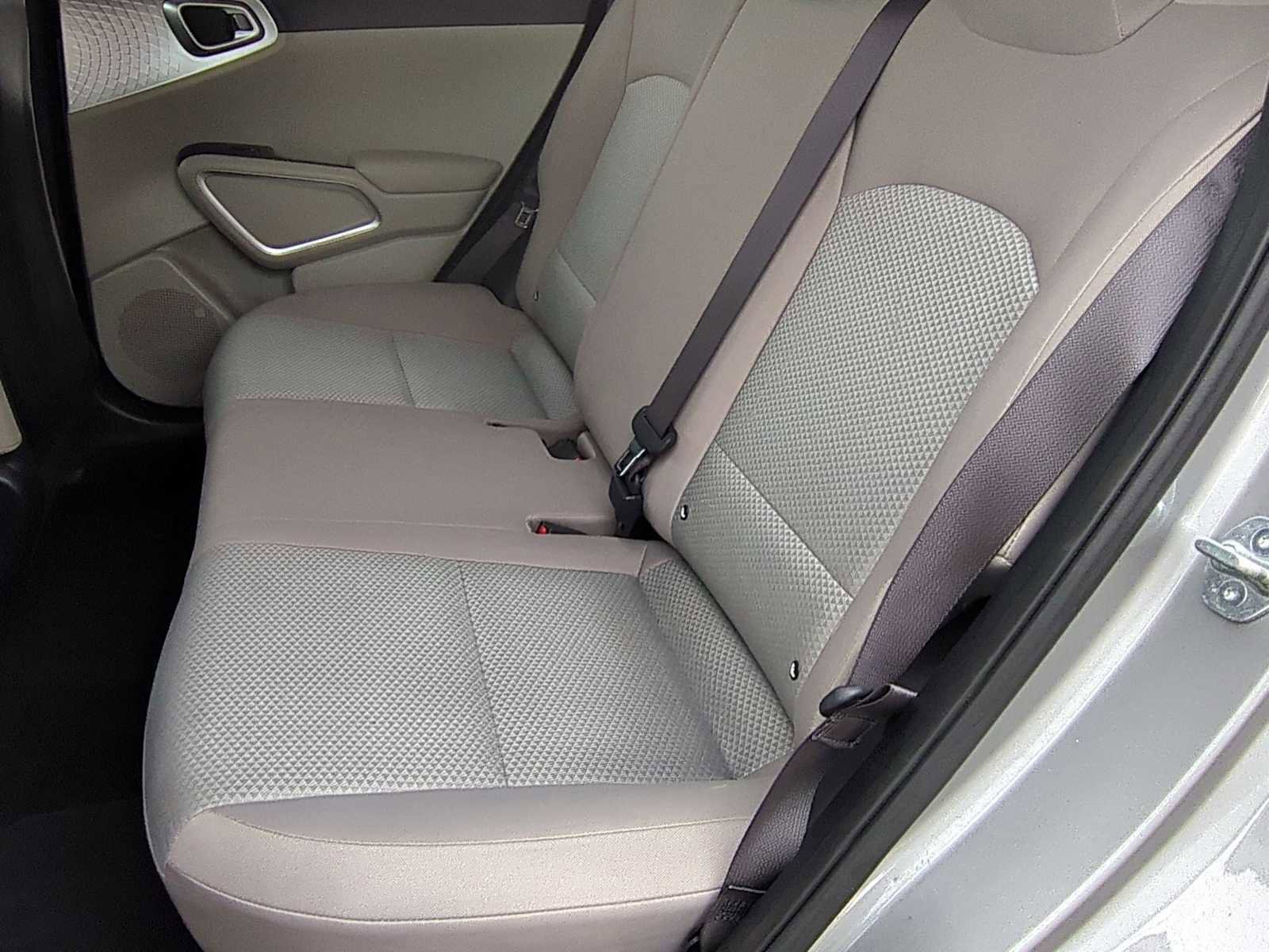 Used 2023 Kia Soul LX image 22