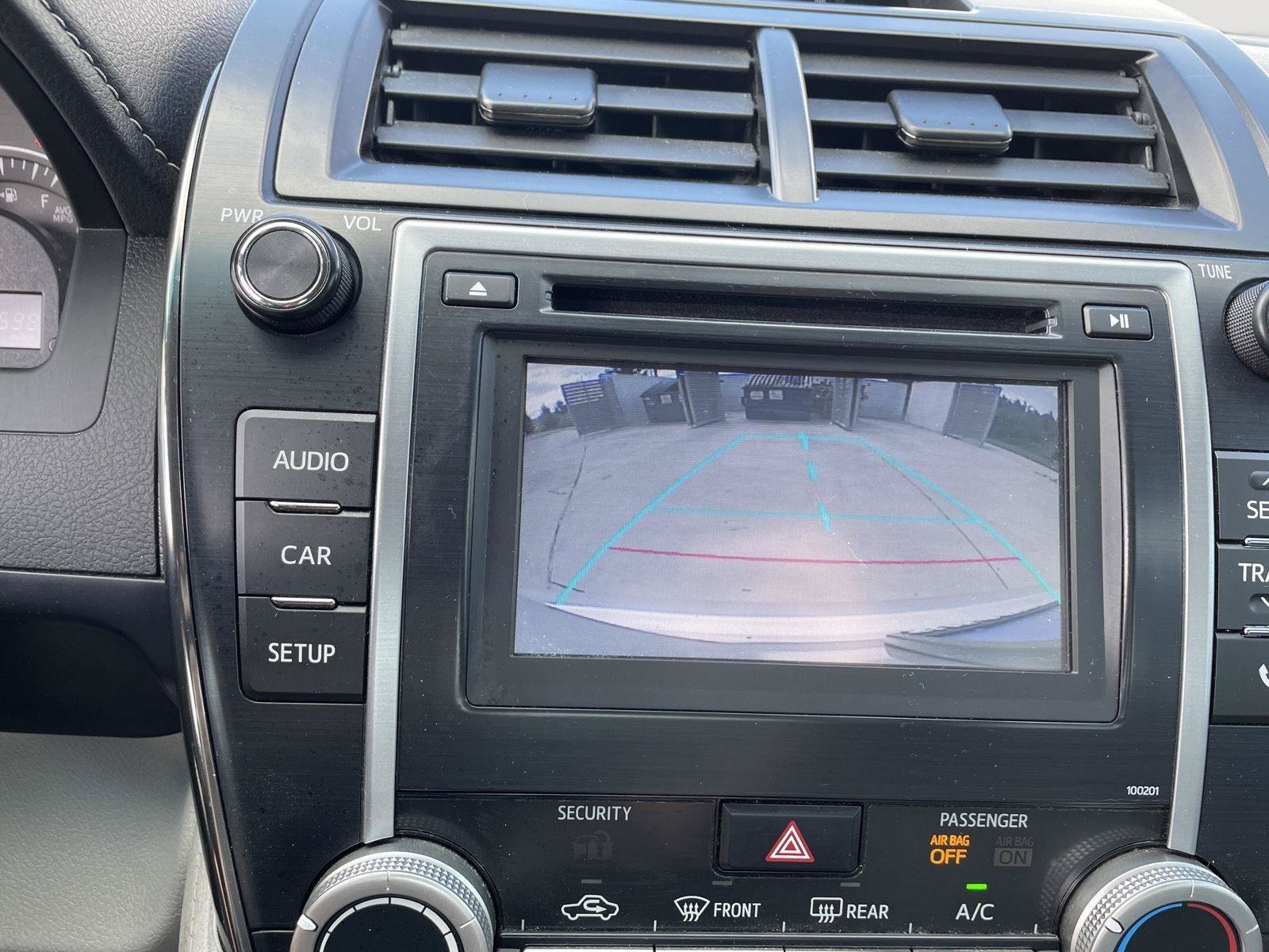 Used 2014 Toyota Camry LE FWD image 22
