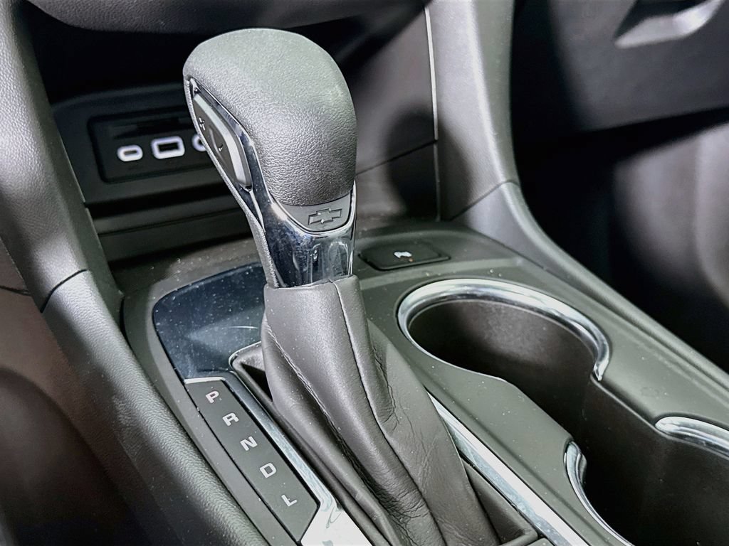 Used 2024 Chevrolet Equinox LT FWD image 8