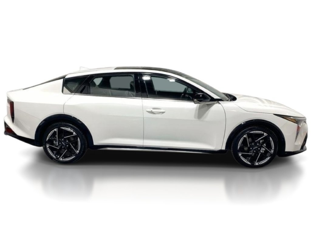 New 2026 Kia K4 EX w/ GT-Line Premium Package FWD image 8