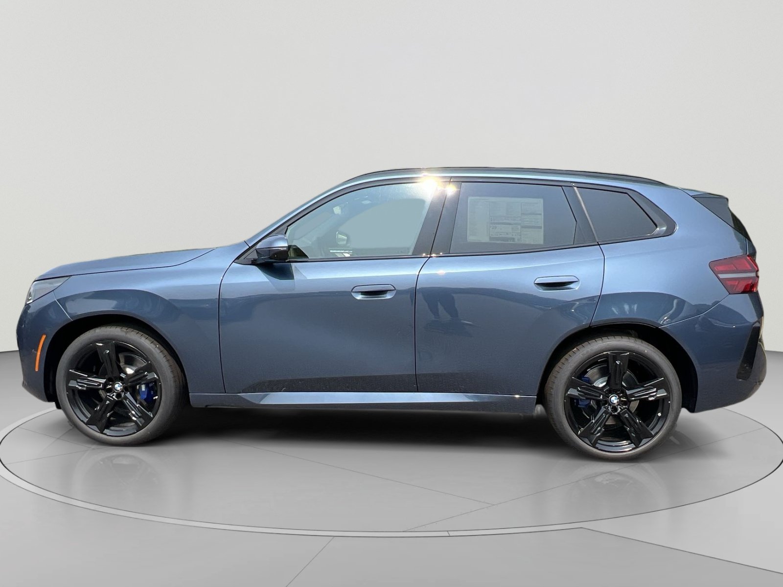 New 2026 BMW X3 xDrive30i w/ Premium Package AWD/4WD image 2