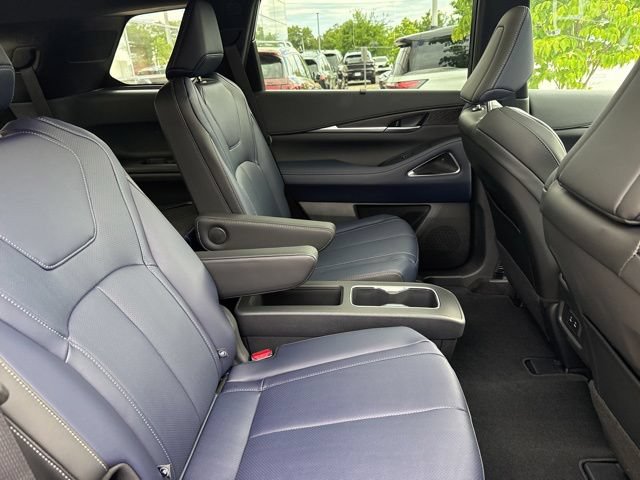 New 2026 INFINITI QX60 Sport w/ Dark Cargo Package AWD/4WD image 14