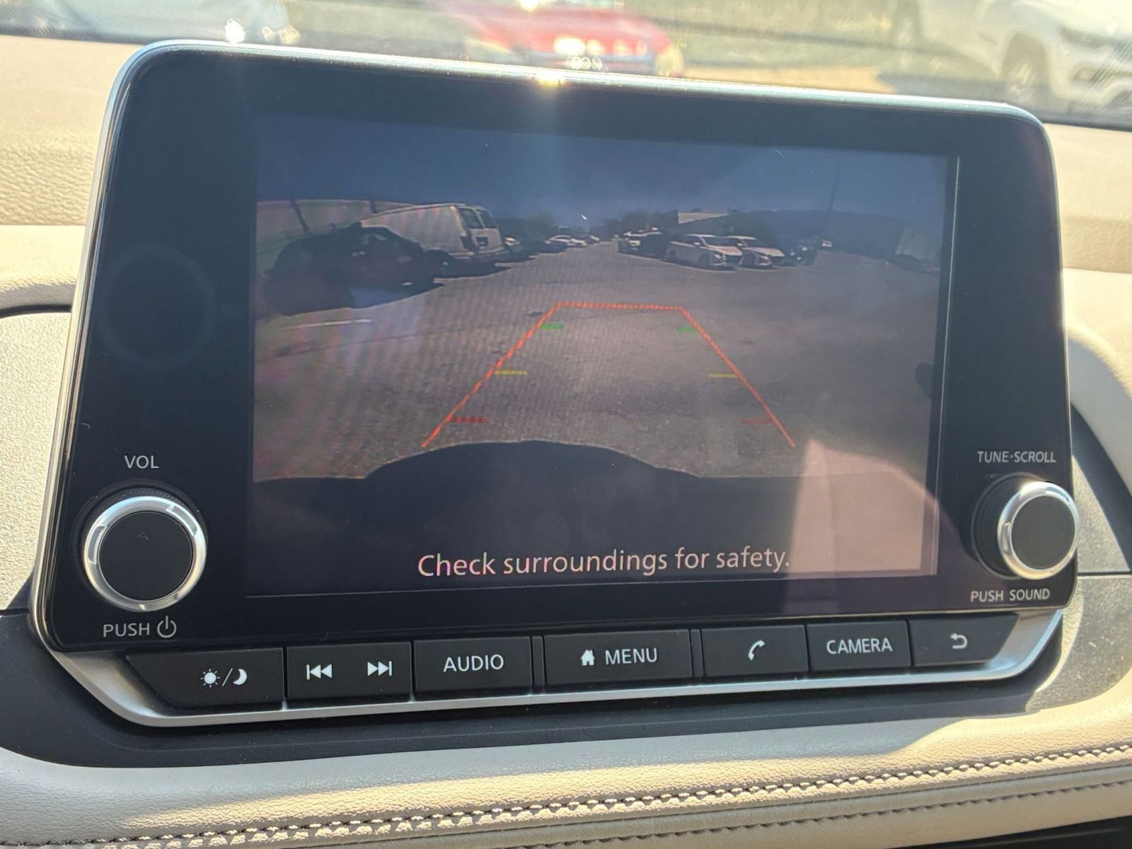 Used 2025 Nissan Rogue SV image 20