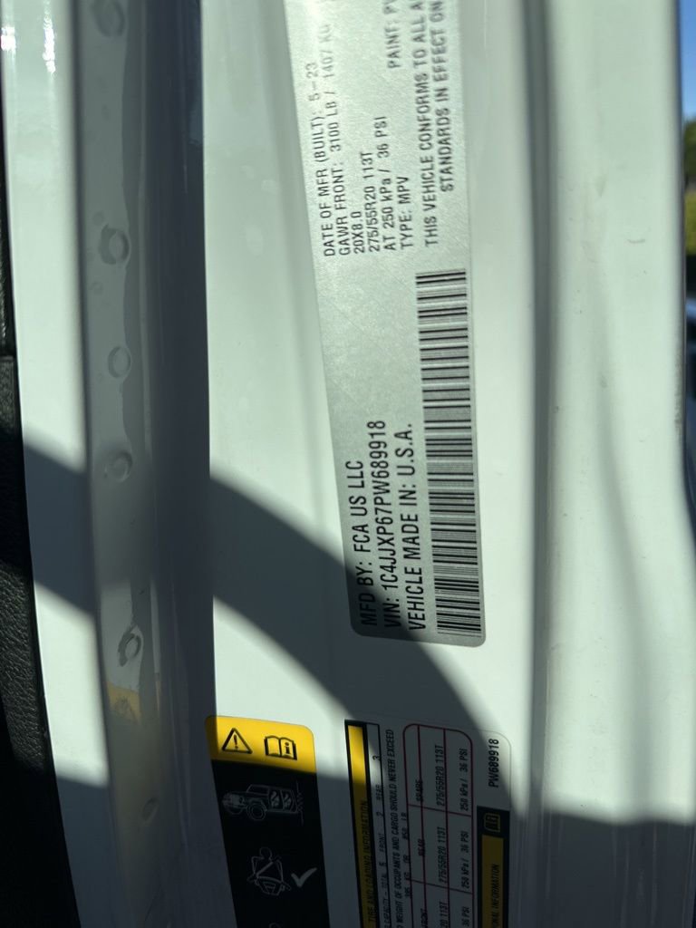 Used 2023 Jeep Wrangler Unlimited Sahara image 12