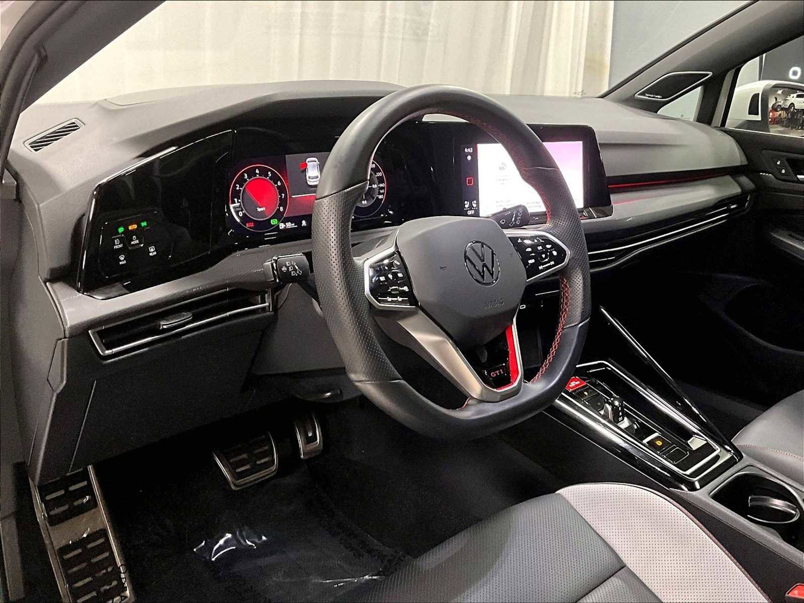 Used 2024 Volkswagen GTI Autobahn image 7