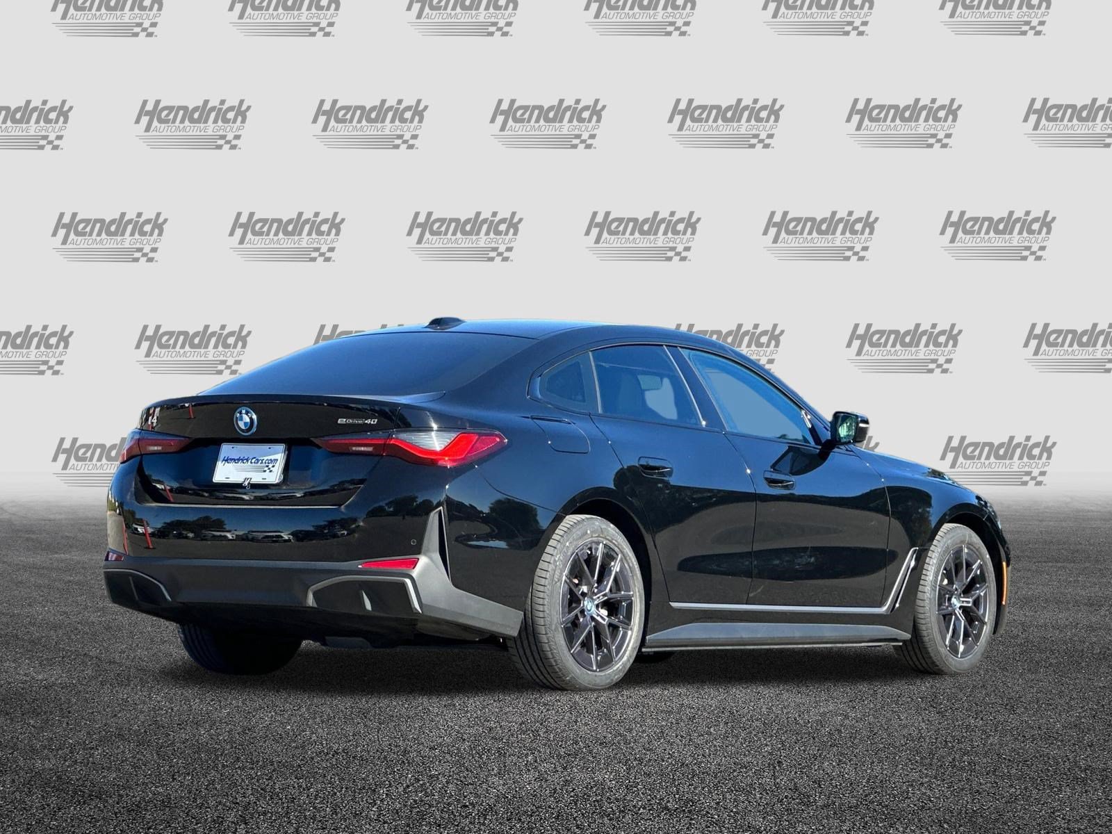 Used 2023 BMW i4 eDrive40 w/ Premium Package RWD image 5