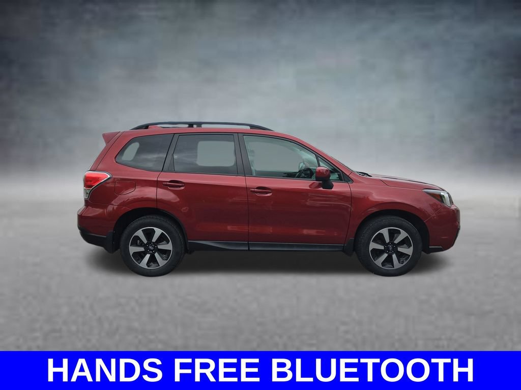 Used 2018 Subaru Forester 2.5i Premium w/ All-Weather Package AWD/4WD image 4