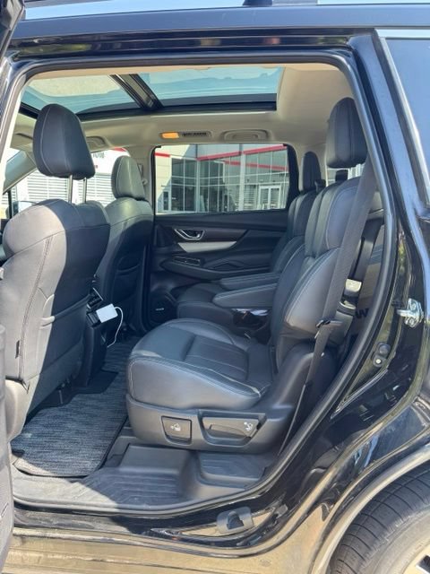 Used 2021 Subaru Ascent Touring AWD/4WD image 11