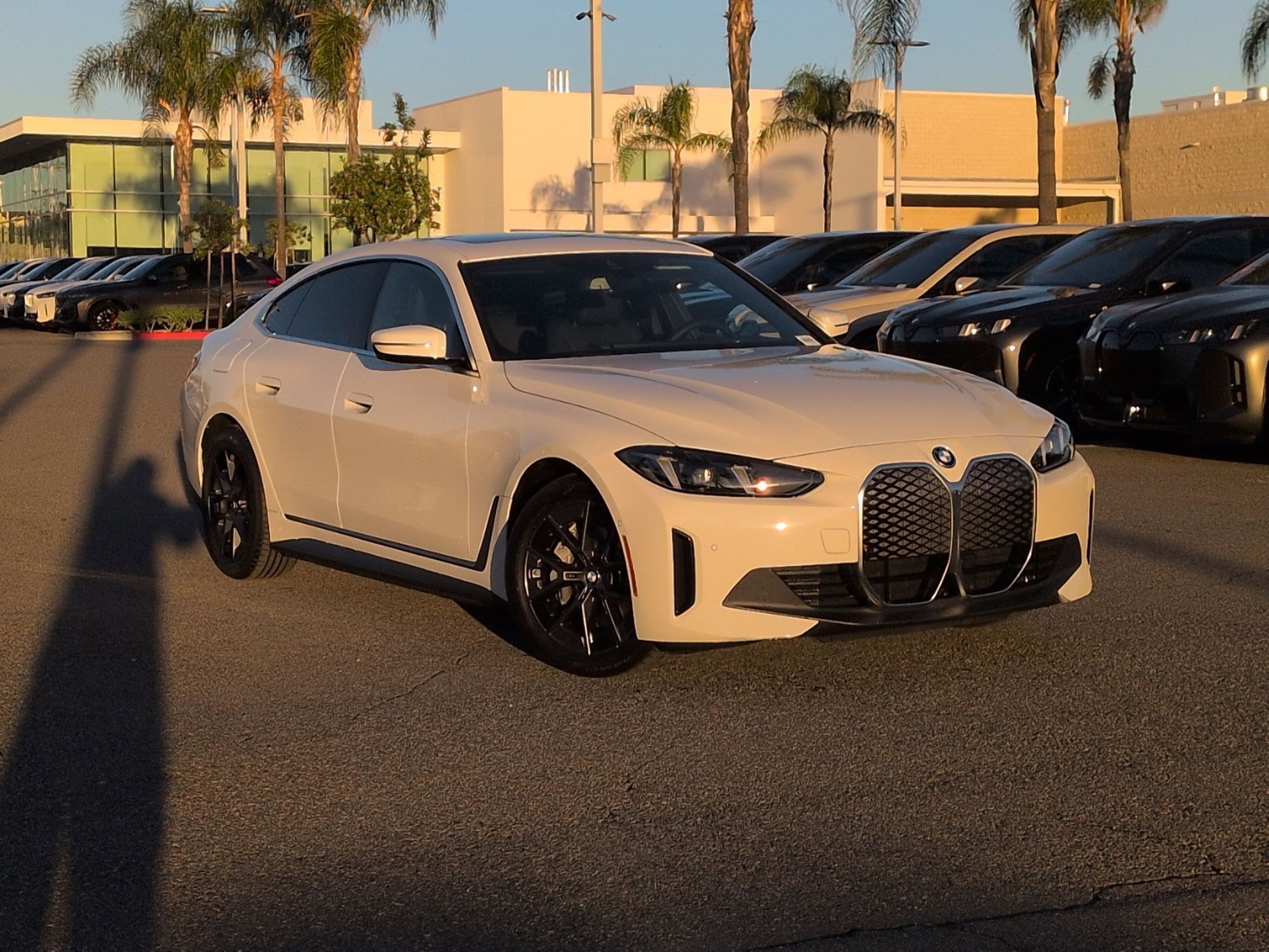 Used 2025 BMW i4 eDrive40 w/ Parking Assistance Package image 2