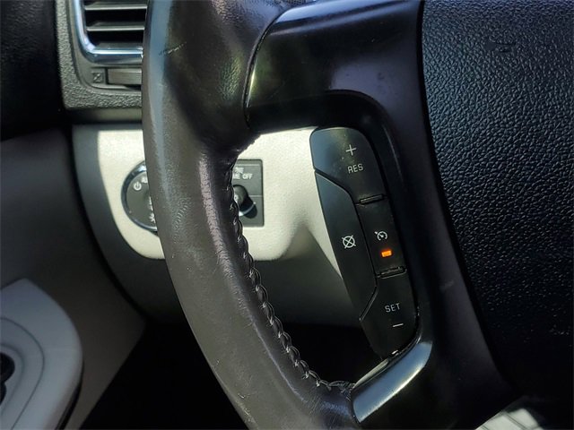 Used 2012 GMC Acadia Denali image 16