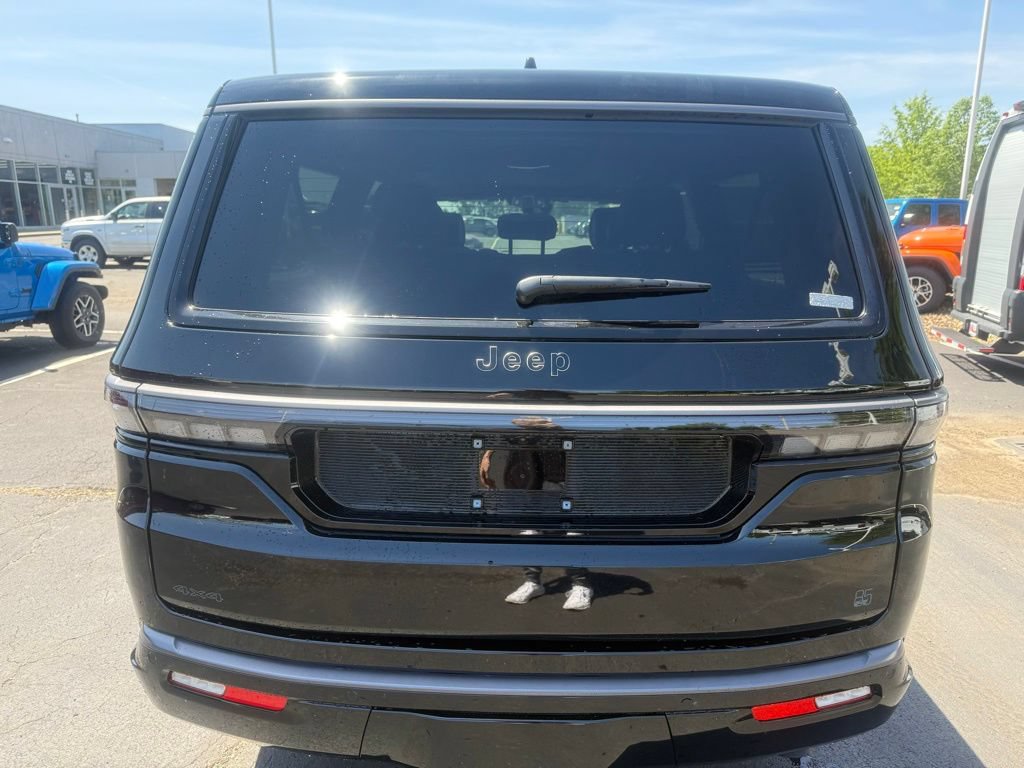 New 2026 Jeep Grand Wagoneer L 4WD image 5