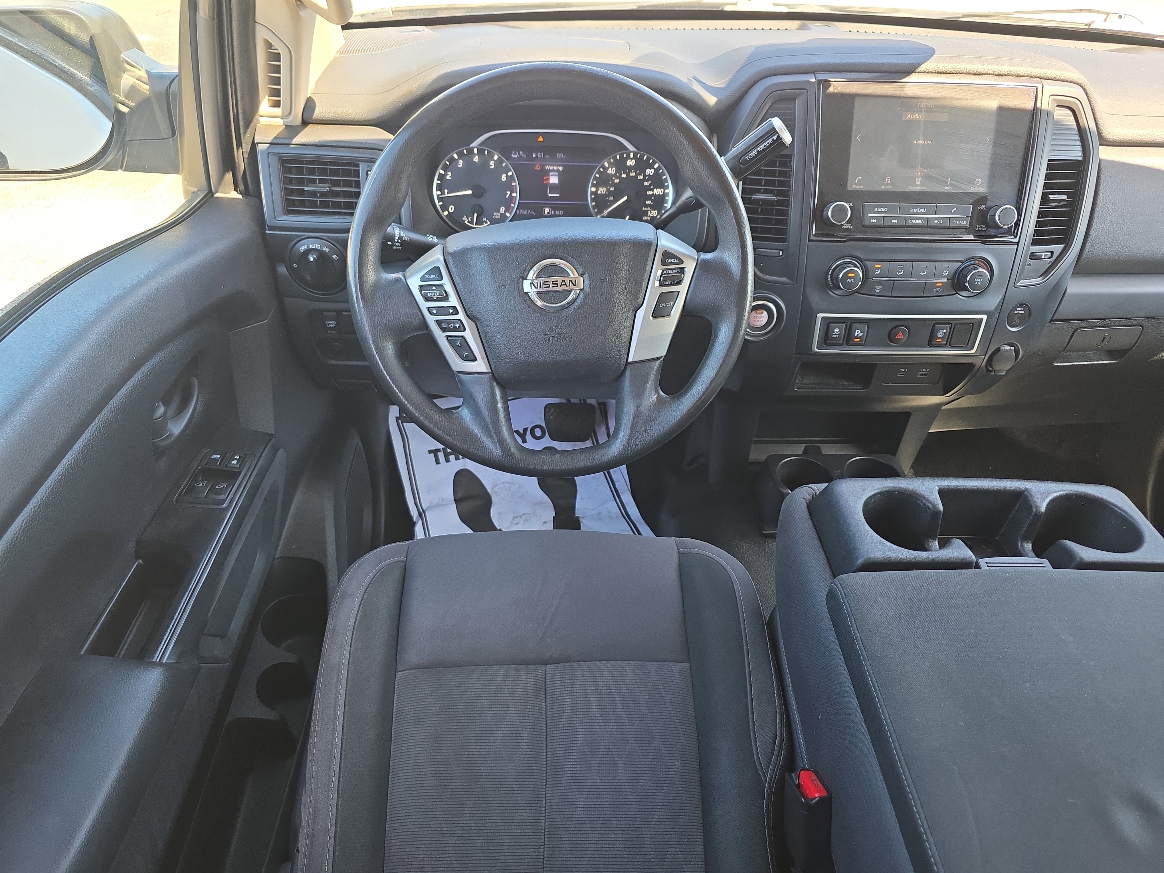 Used 2022 Nissan Titan S image 17