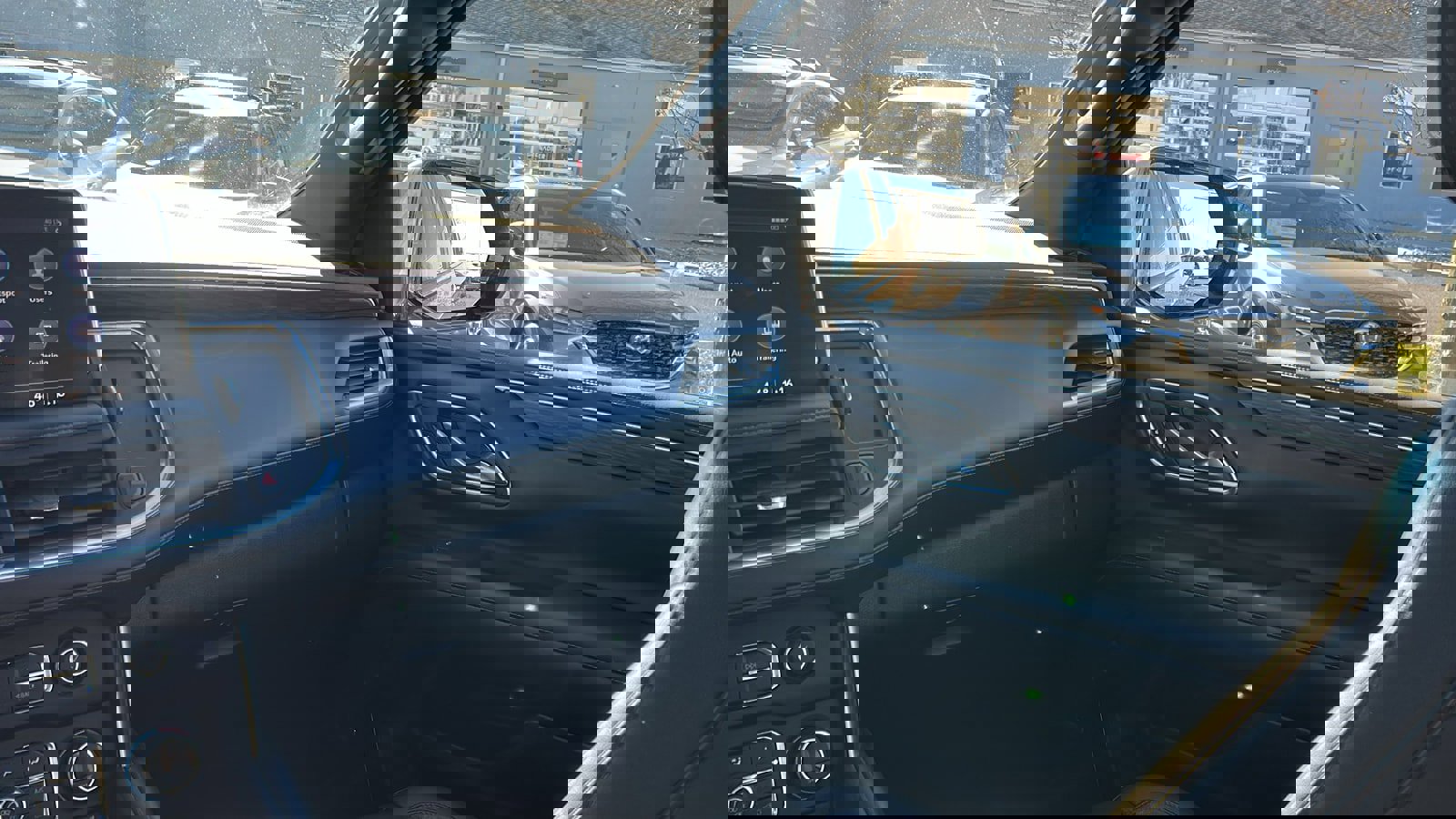 Used 2021 Chevrolet Tahoe Z71 image 26