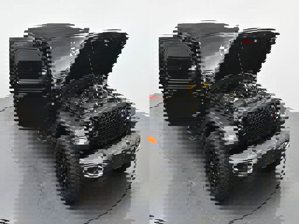 Used 2023 Jeep Gladiator Sport AWD/4WD image 32