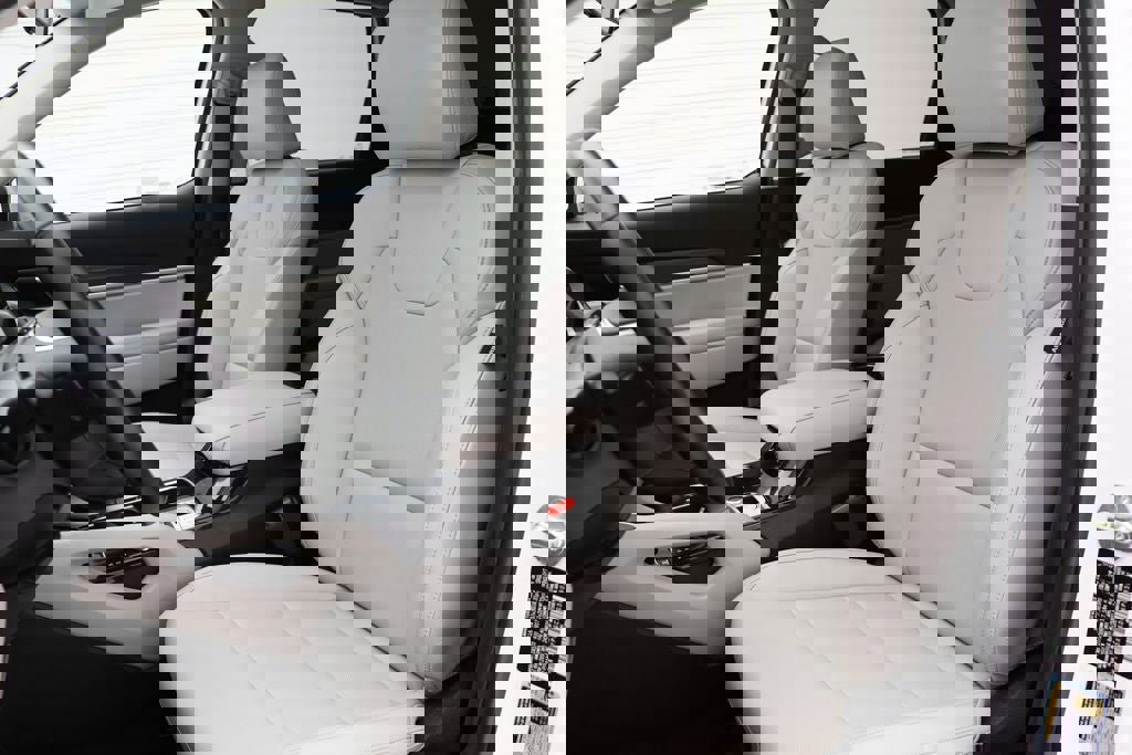 Used 2023 Kia Telluride S w/ S Sunroof Package image 16