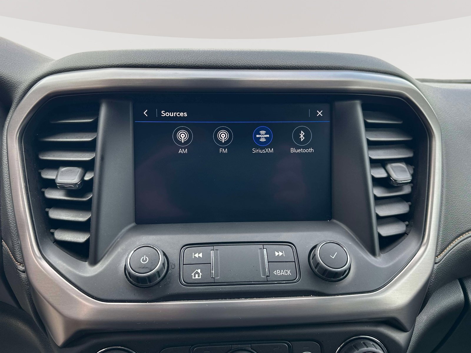 Certified 2022 GMC Acadia AT4 w/ Technology Package image 10