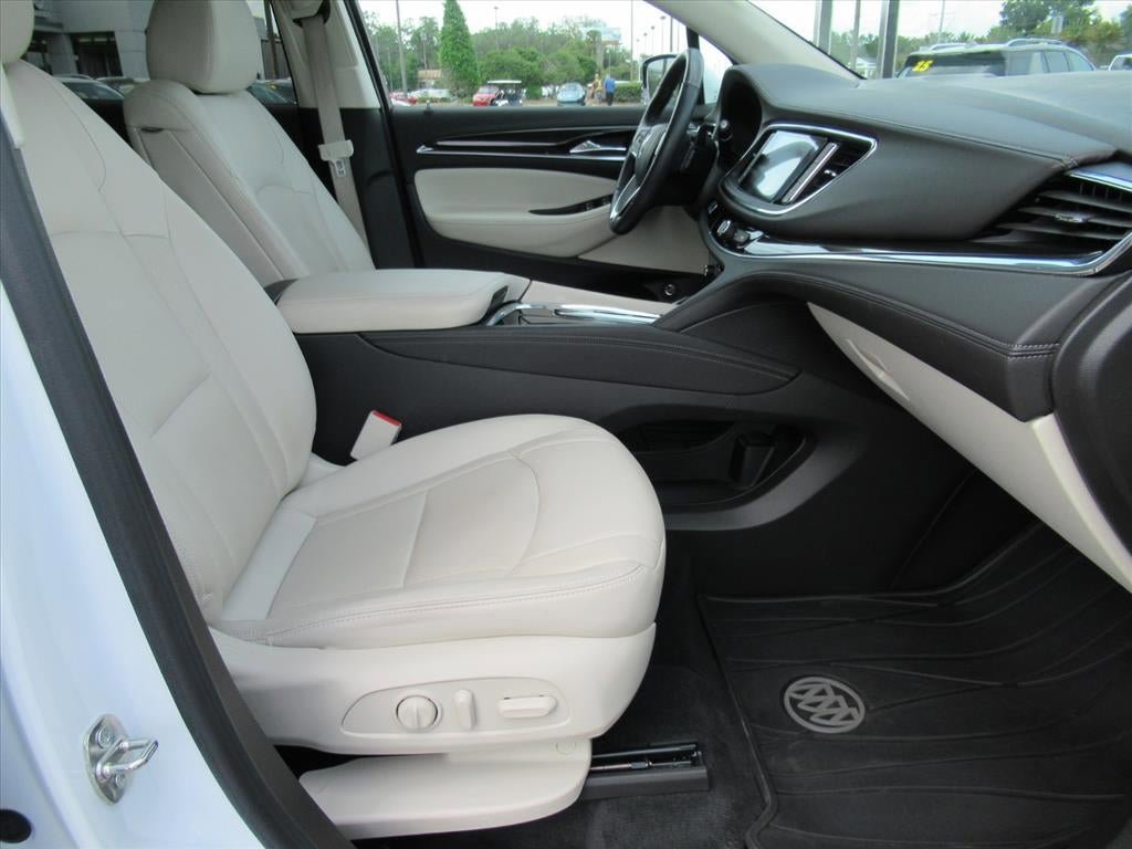 Used 2023 Buick Enclave Essence w/ Trailering Package, 5000 lbs. FWD image 10