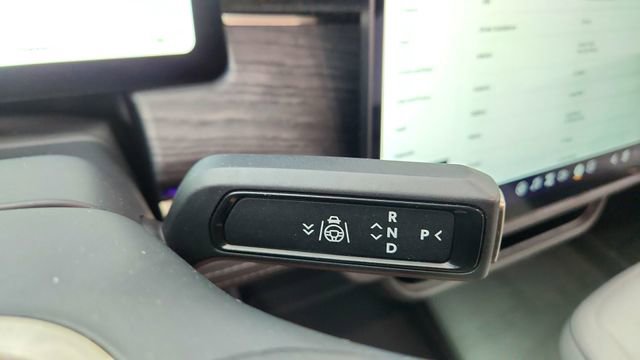 Used 2023 Rivian R1T Adventure image 43