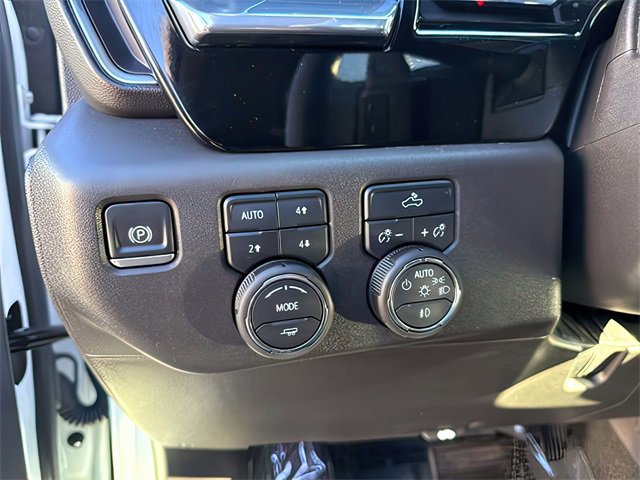 Certified 2024 Chevrolet Silverado 1500 LT Trail Boss w/ Convenience Package II image 20