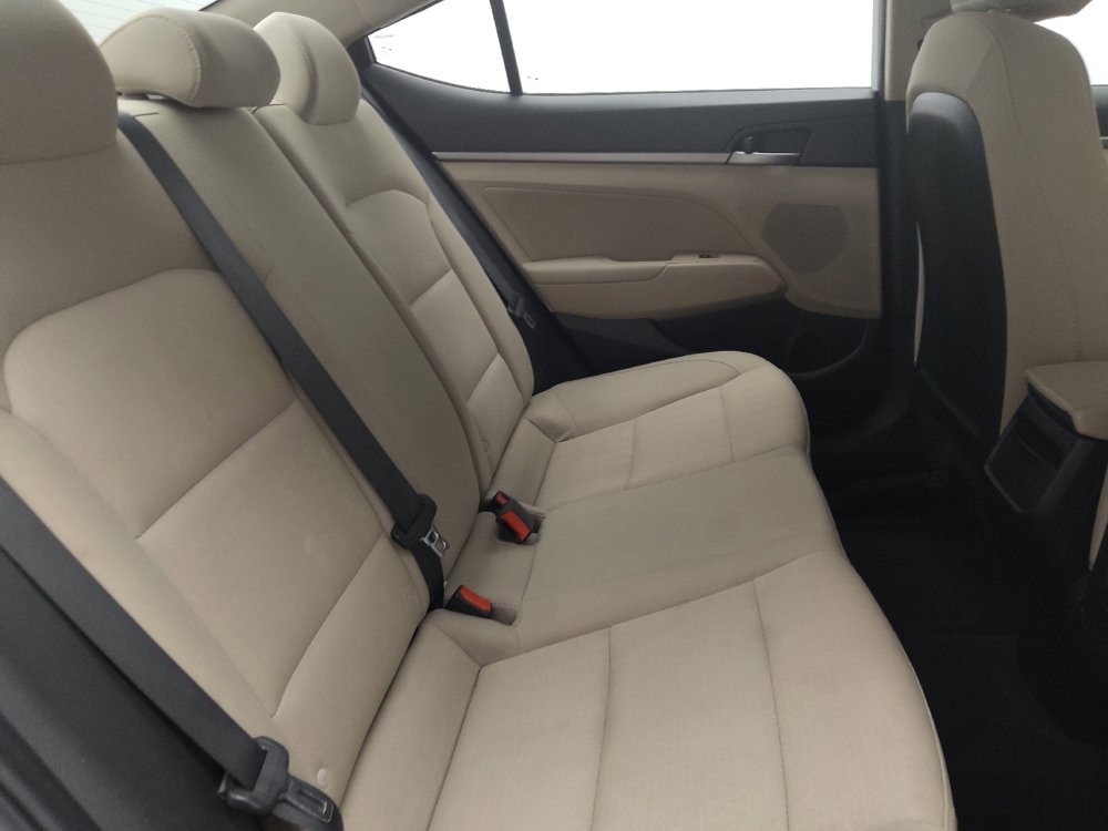 Used 2017 Hyundai Elantra Value Edition image 19