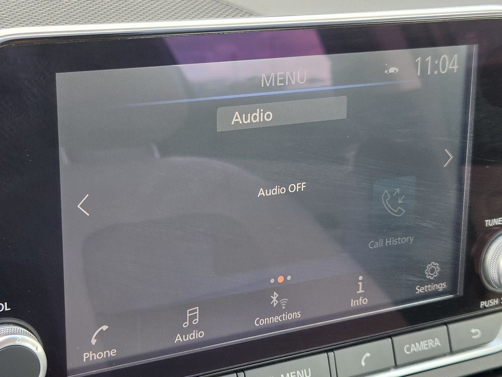 Used 2025 Nissan Altima 2.5 SV FWD image 17