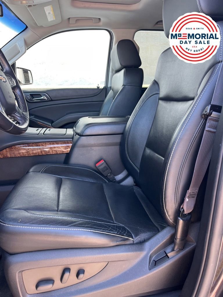 Used 2016 Chevrolet Suburban LTZ AWD/4WD image 9