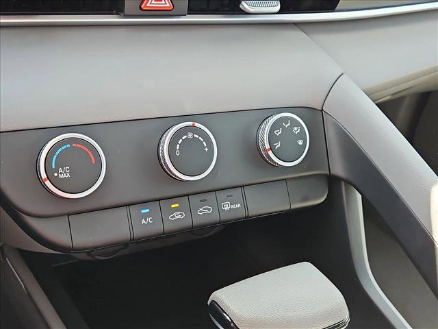 New 2026 Hyundai Elantra SE image 12